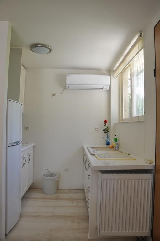 Cosy Studio With Garden / Individual Apartment Athens Exterior photo